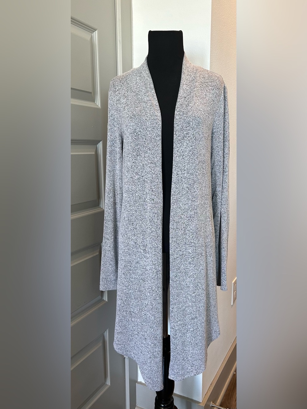 Apt. 9 Open-Front Long Cardigan in Heather Gray